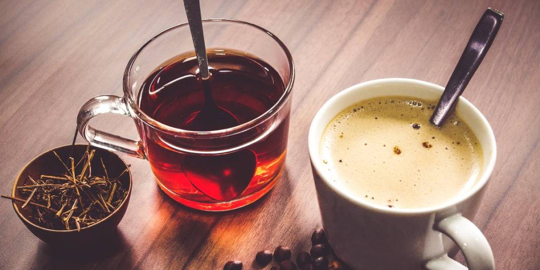 Sağlık için çay mı içilmeli kahve mi? Birisi felç riskini katlıyor: Günde 3 bardaktan fazla içenin vay haline 4